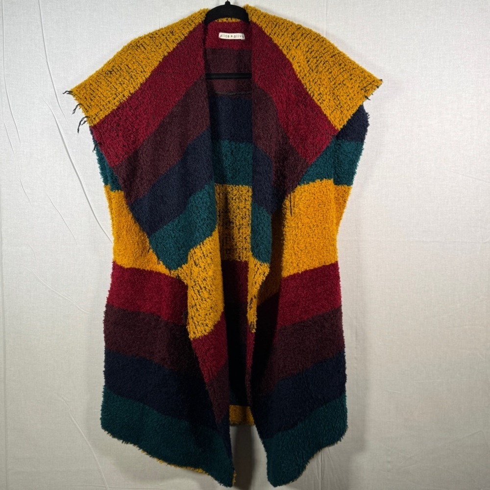 Alice + Olivia Muriel Striped Oversized Shawl in Multicolored M/L - Picture 10 of 14